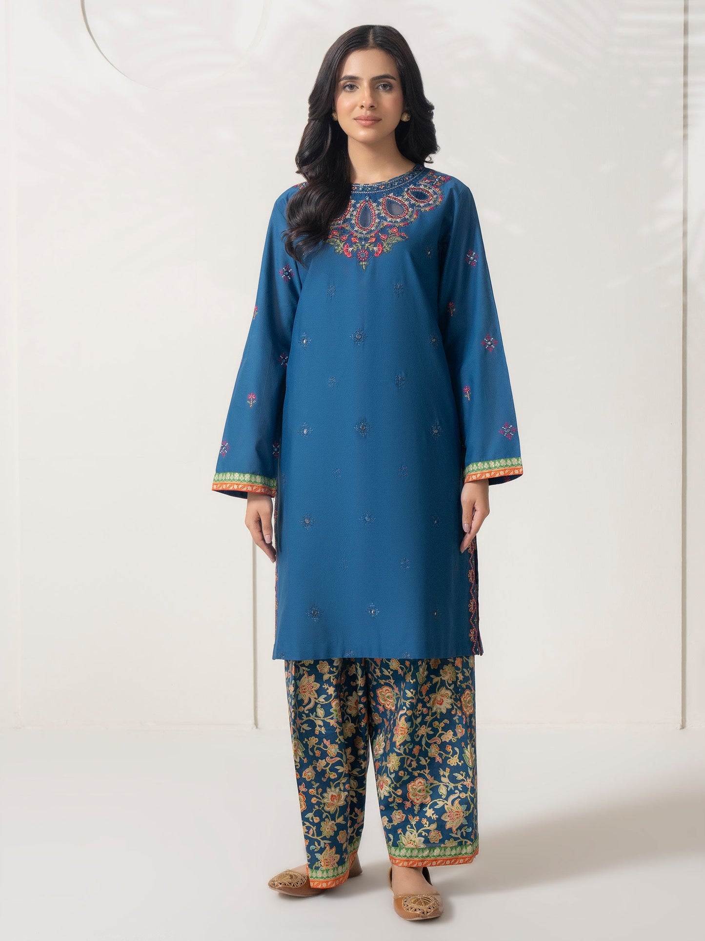 2 Piece Lawn Suit-Embroidered (Pret)