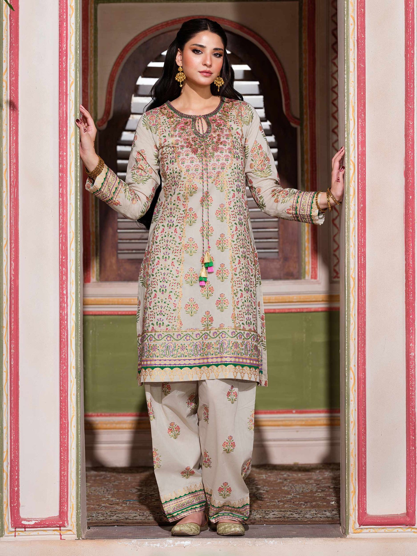2 Piece Lawn Suit-Embroidered (Pret)