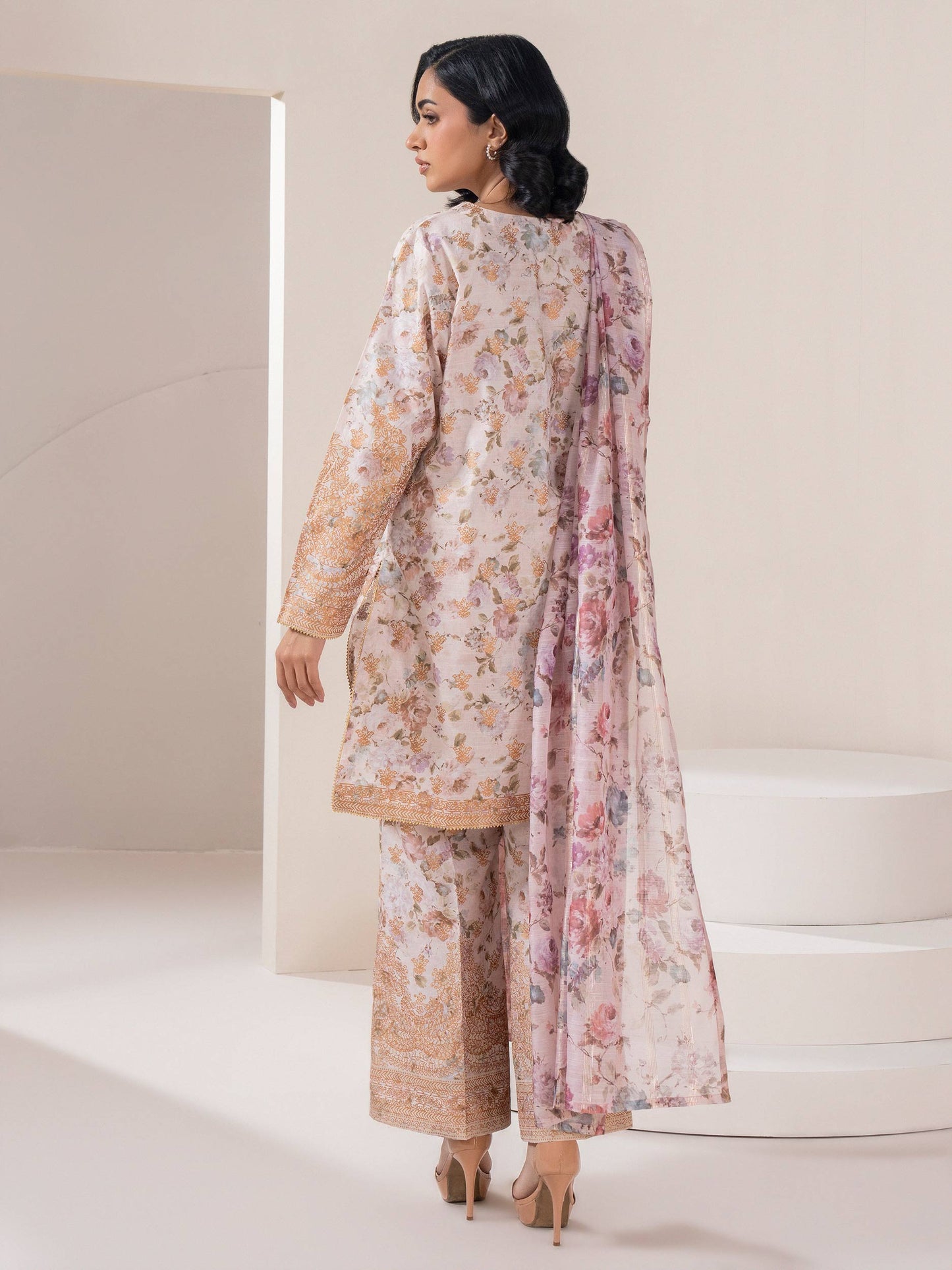 3 Piece Lawn Suit-Embroidered (Pret)