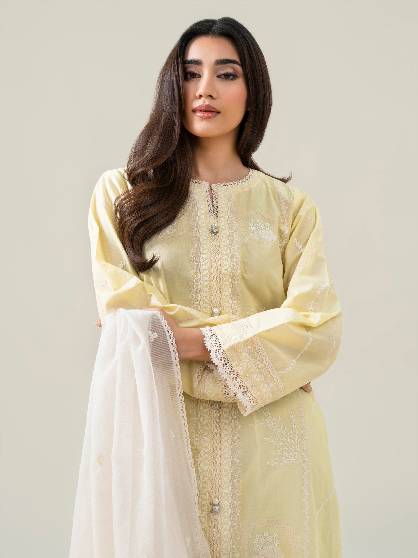 2 Piece Cambric Suit-Embroidered (Pret)