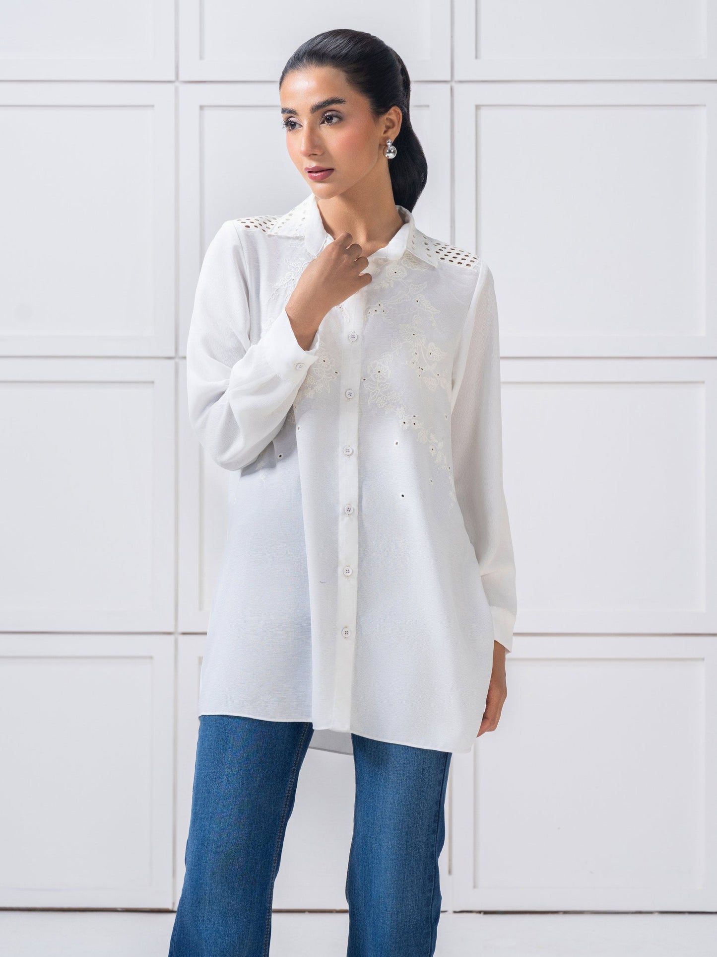 Embroidered Grip Top