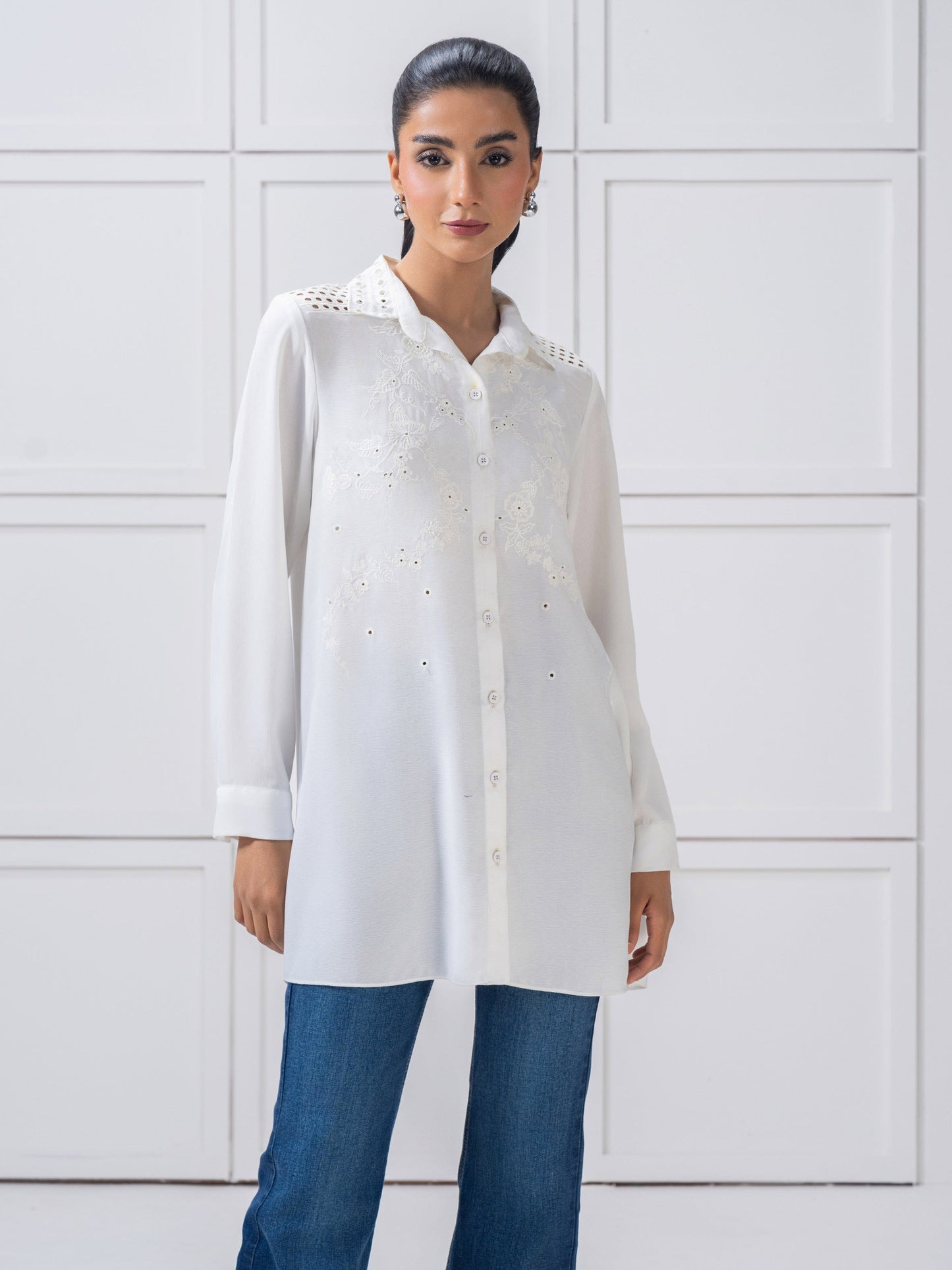 Embroidered Grip Top