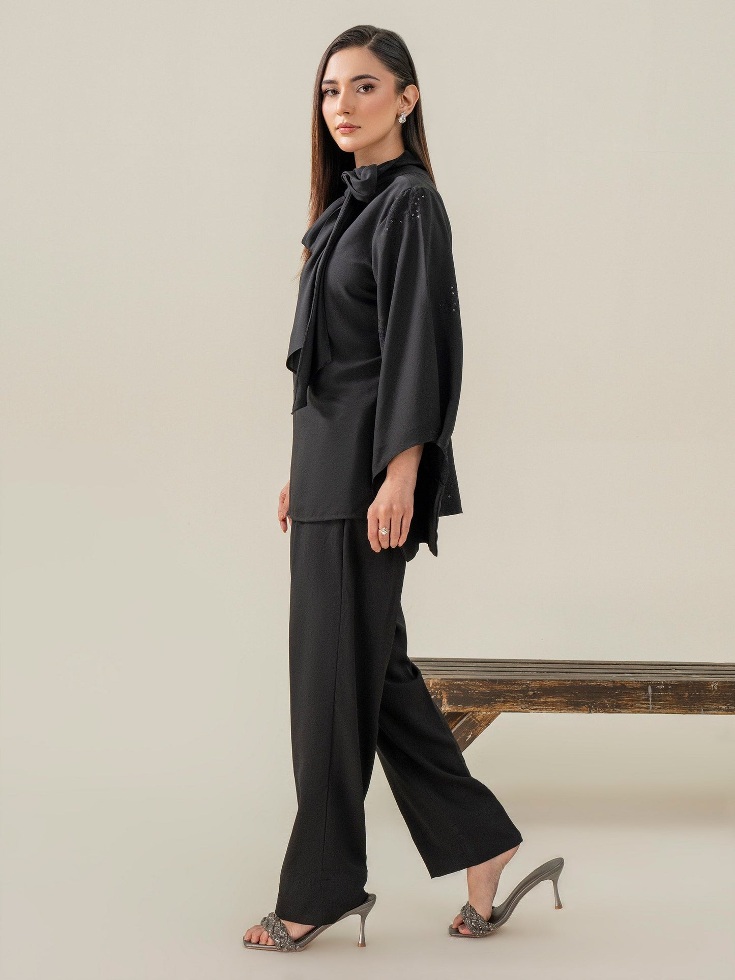 Grip Co-Ord Set-Embroidered (Pret)