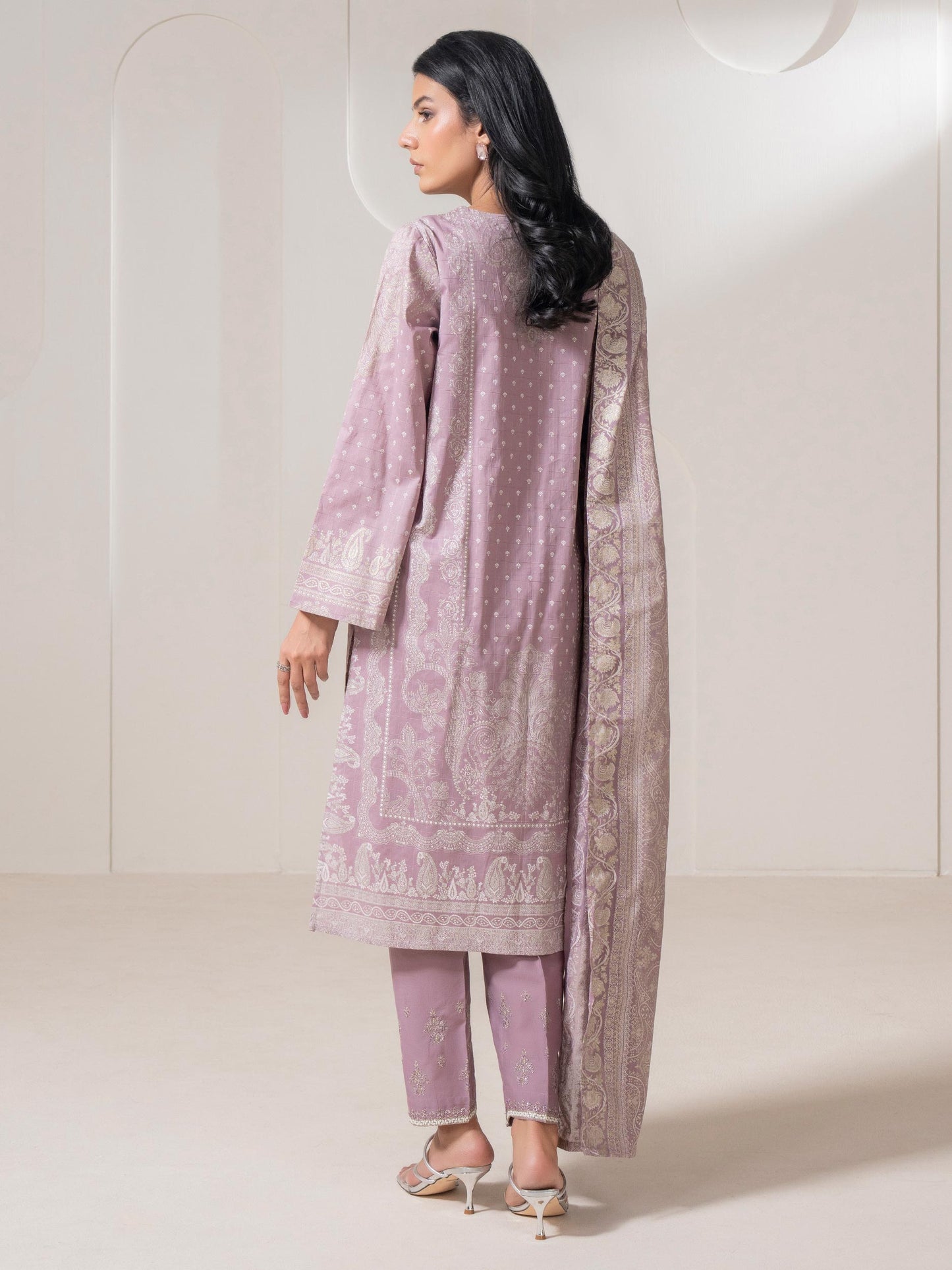 3 Piece Lawn Suit-Embroidered (Pret)