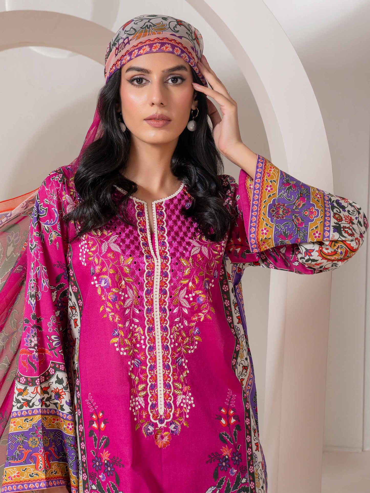 3 Piece Lawn Suit-Embroidered (Pret)