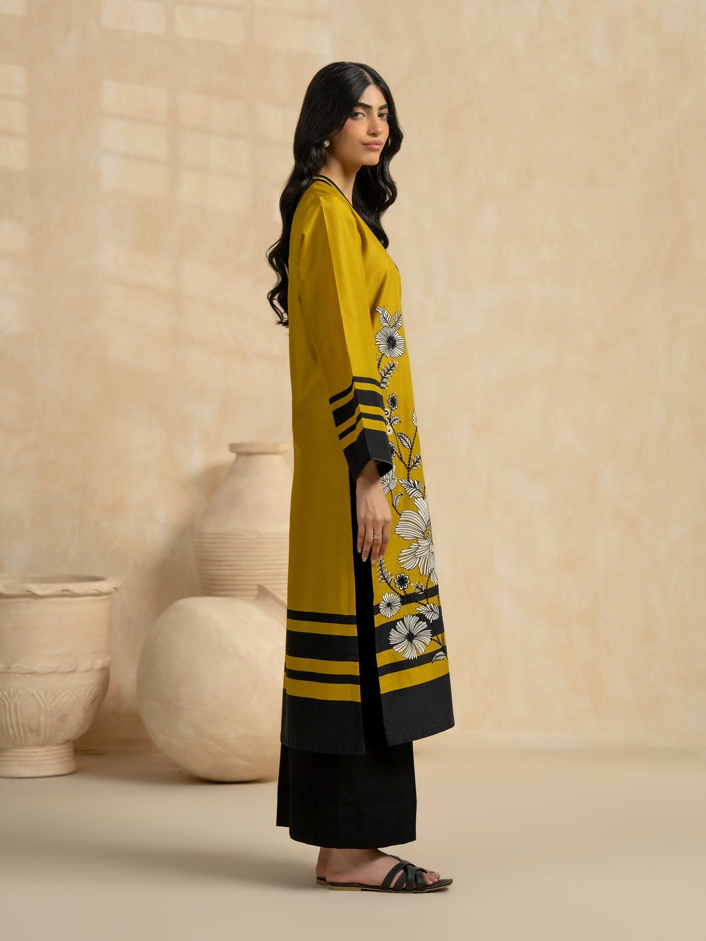 Lawn Shirt-Embroidered (Pret)