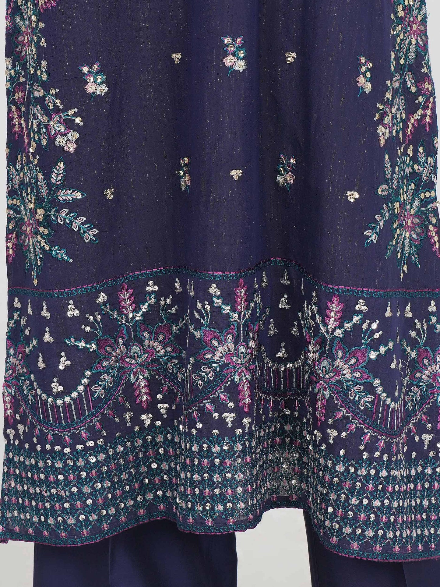 3 Piece Lawn Suit- Embroidered (Pret)