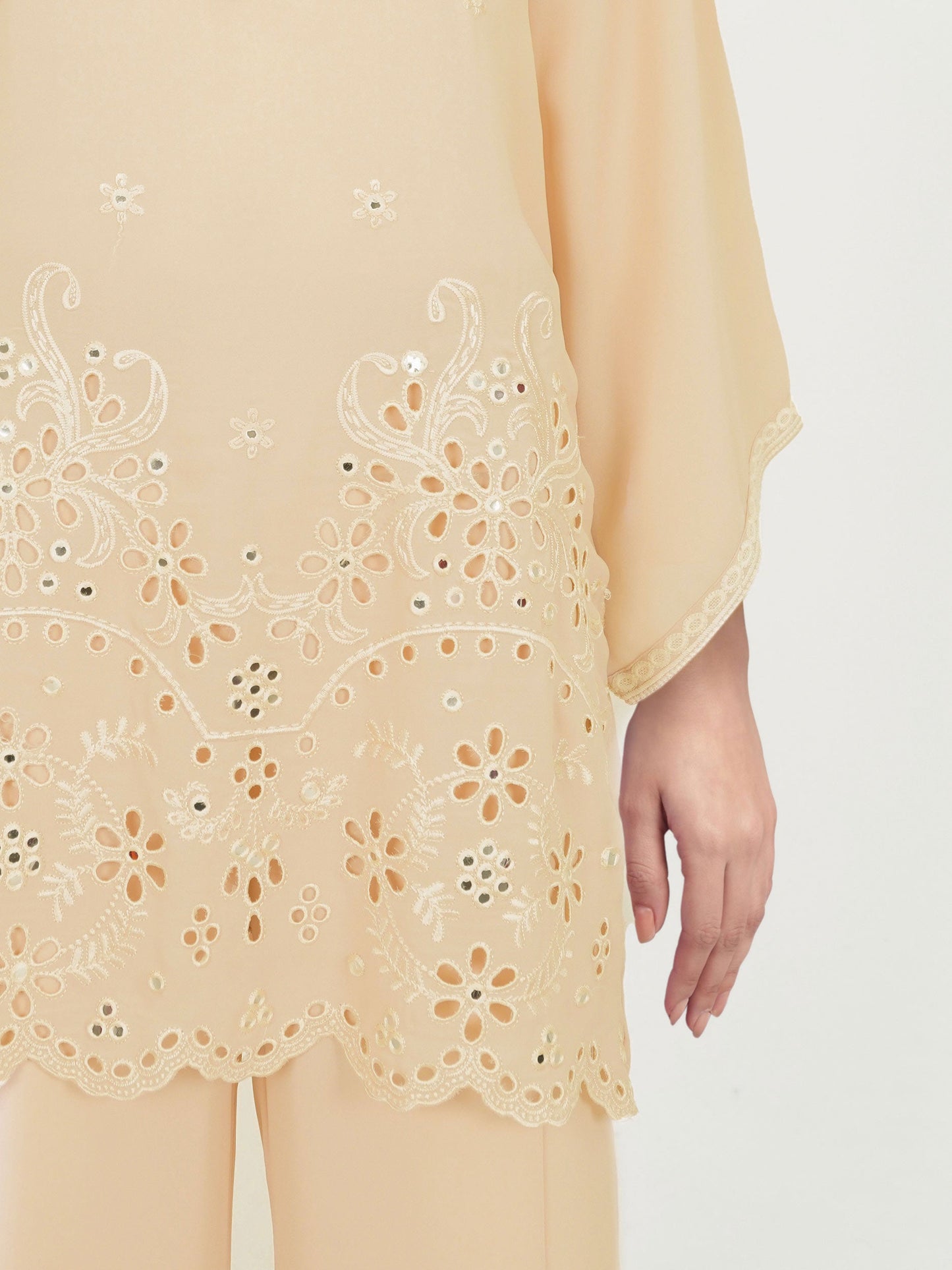 Grip Co-ord set- Embroidered