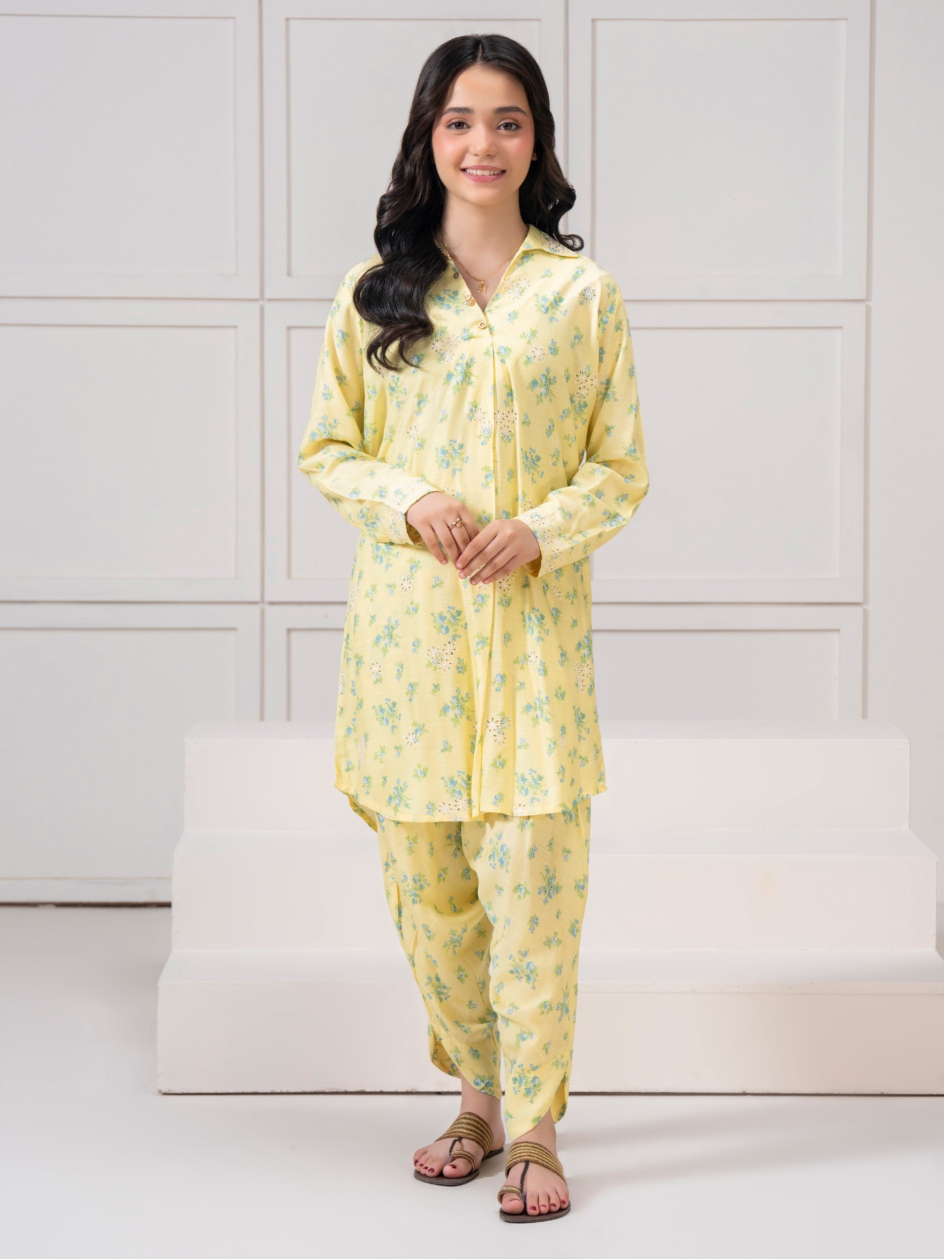 2 Piece Viscose Suit-Embroidered 2-piece-viscose-suit-embroidered