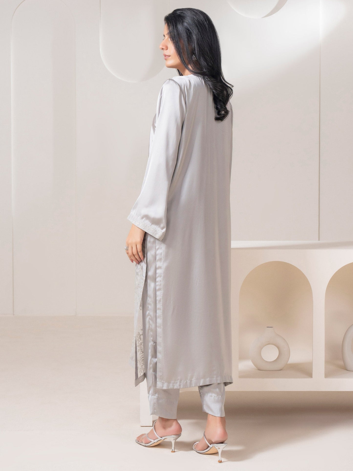 2 Piece Silk Suit-Embroidered (Pret)