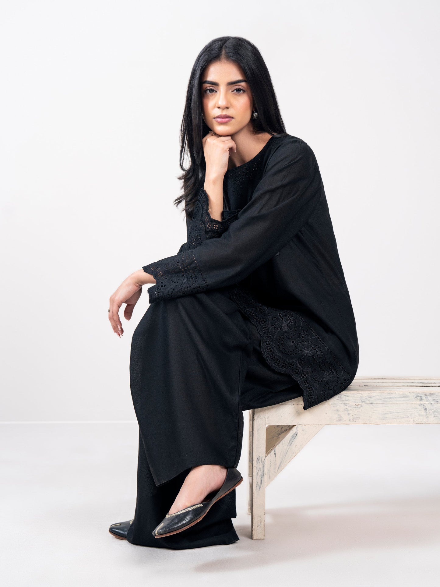 2 Piece Karandi Suit- Embroidered (Pret)