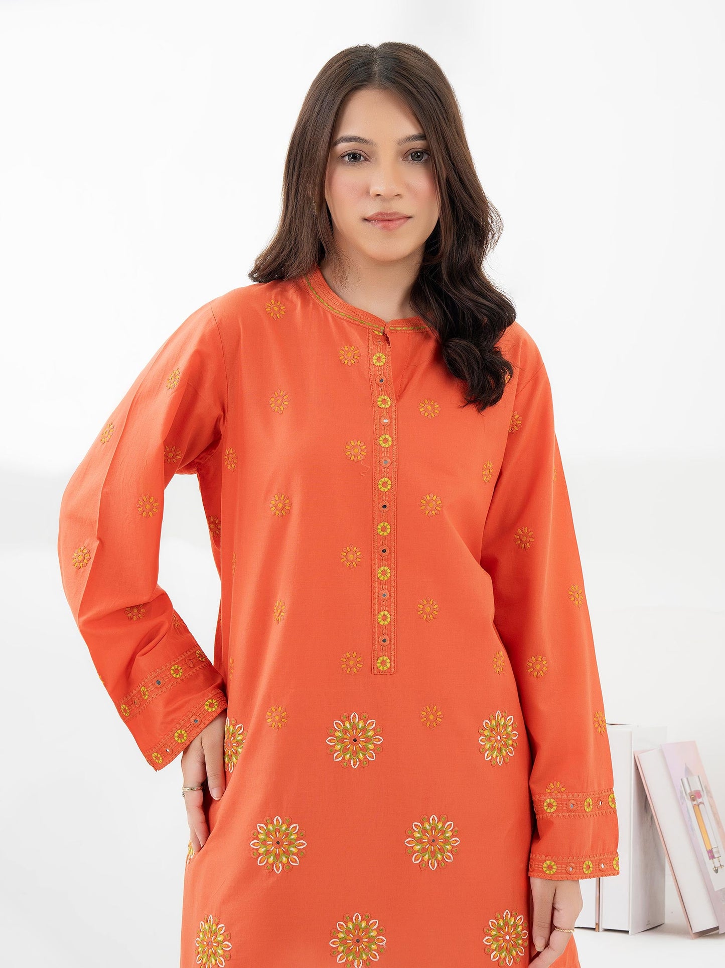 Cambric Kurti-Embroidered (Pret)