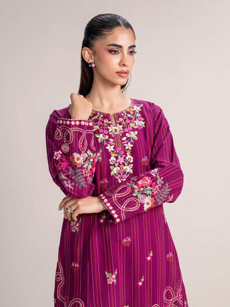 2-piece-yarn-dyed-suit--embroidered-(pret)