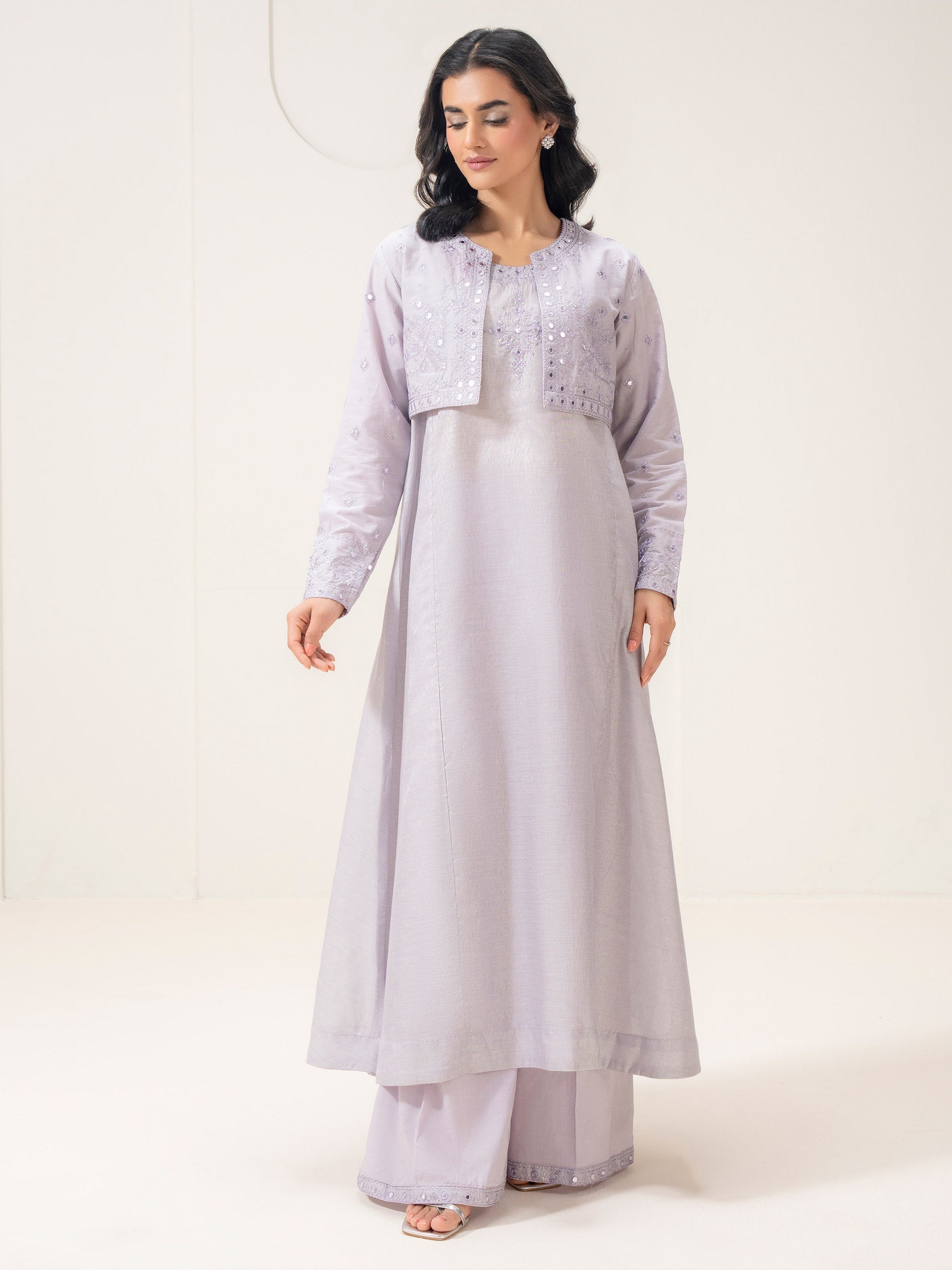 2-piece-lawn-suit-embroidered-(pret)