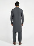 crepe-suit