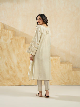 lawn-shirt-embroidered-(pret)