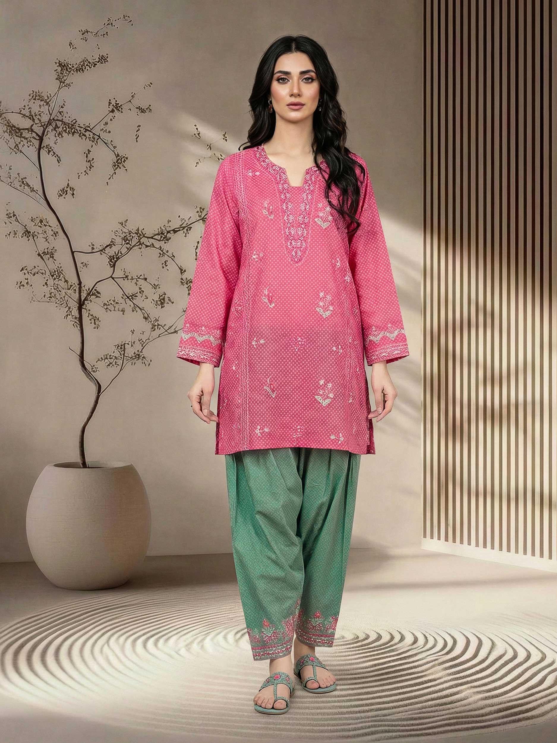 2-piece-lawn-suit--embroidered-(pret)