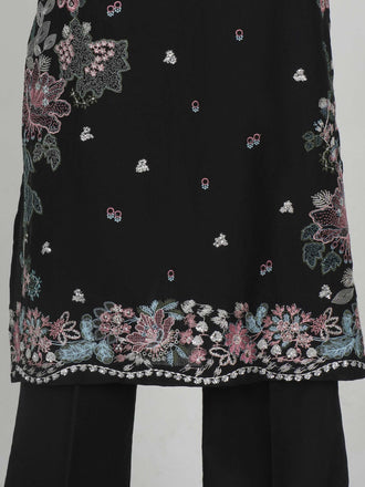 3-piece-dobby-suit--embroidered-(pret)