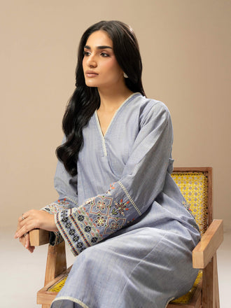 2-piece-yarn-dyed-suit--embroidered-(pret)