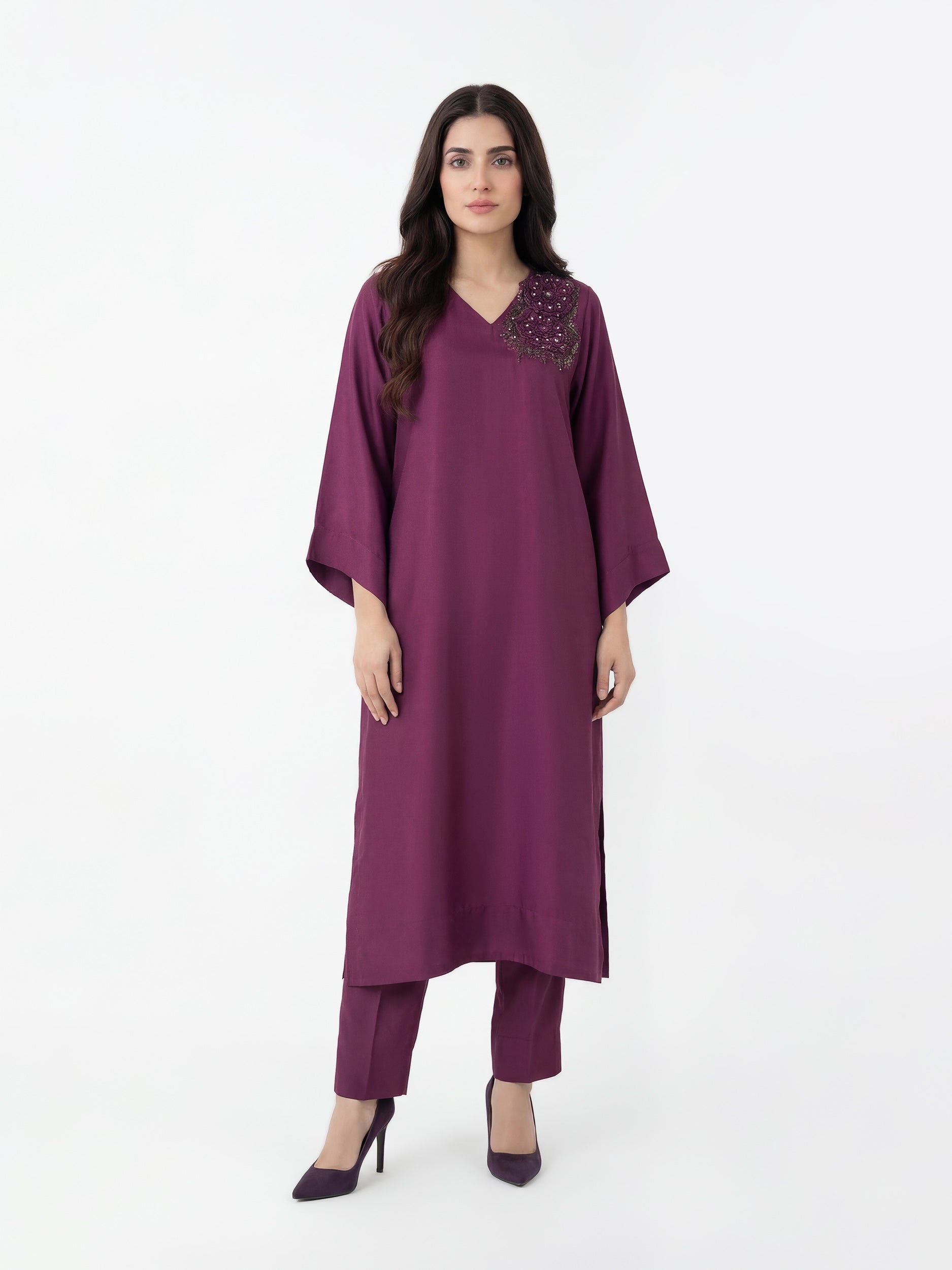 2-piece-silk-suit--embellished-(pret)