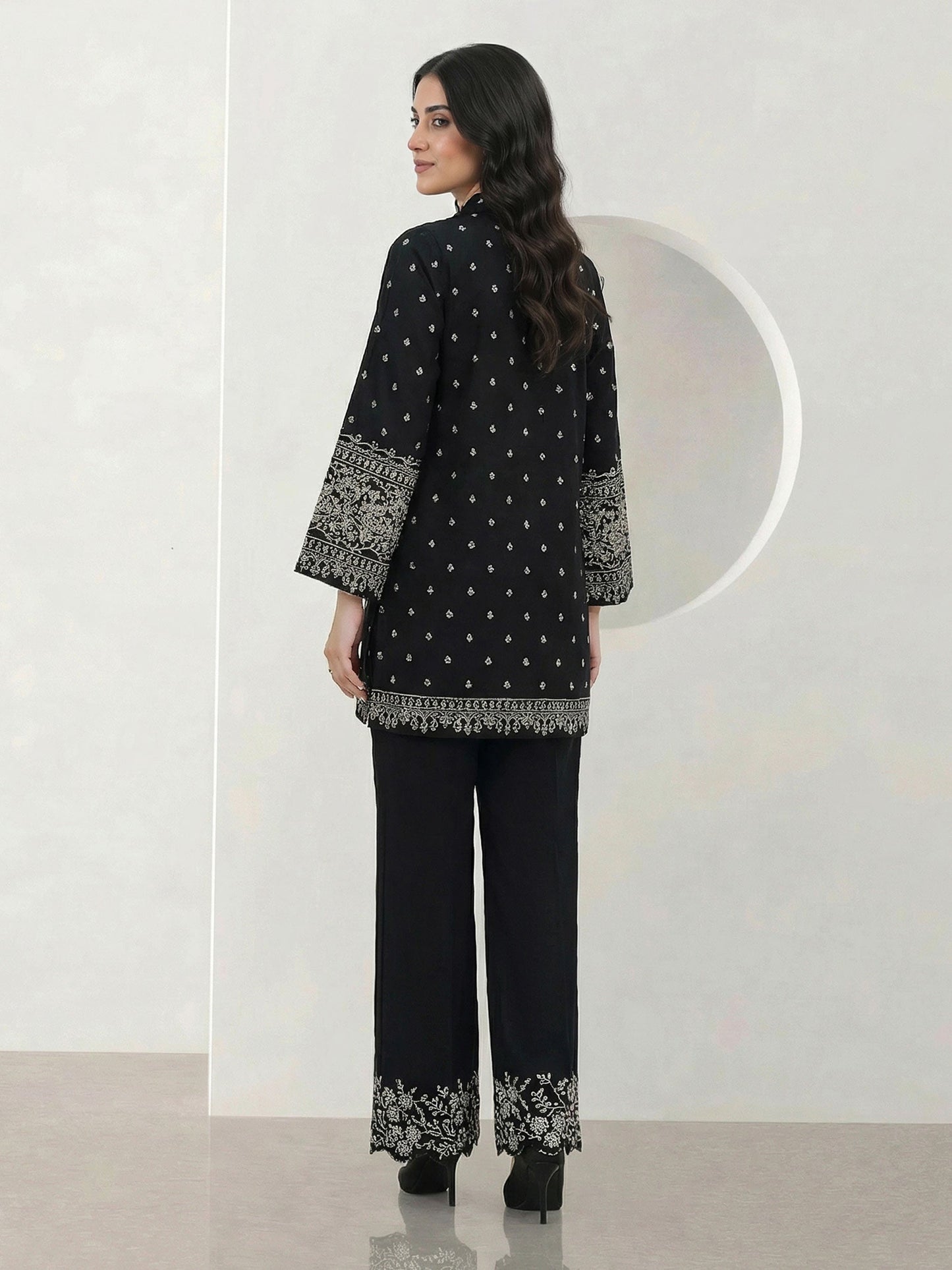 Cambric Co-ord Set- Embroidered