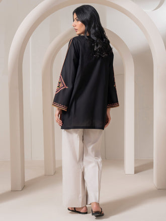 embroidered-lawn-top