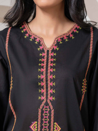 embroidered-lawn-top