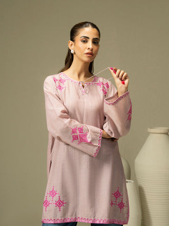 yarn-dyed-kurti-embroidered-(pret)
