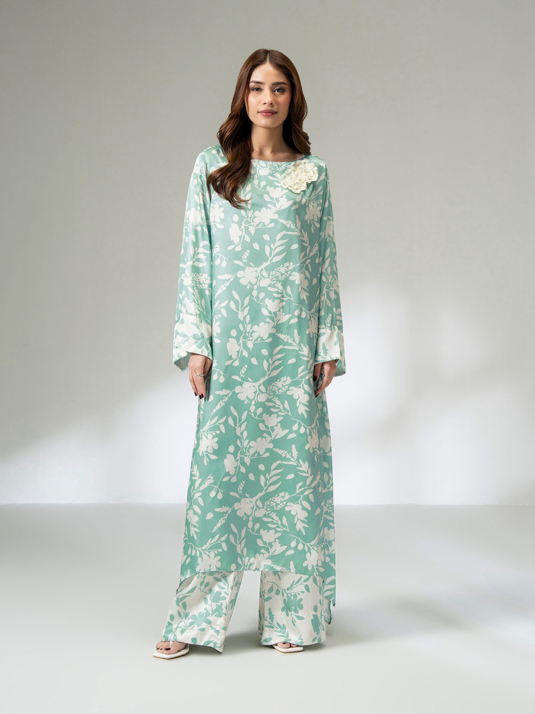 2-piece-silk-suit-(pret)