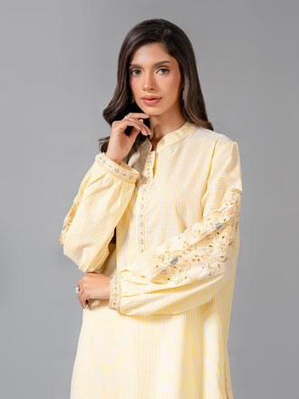 yarn-dyed-top-embroidered-(pret)