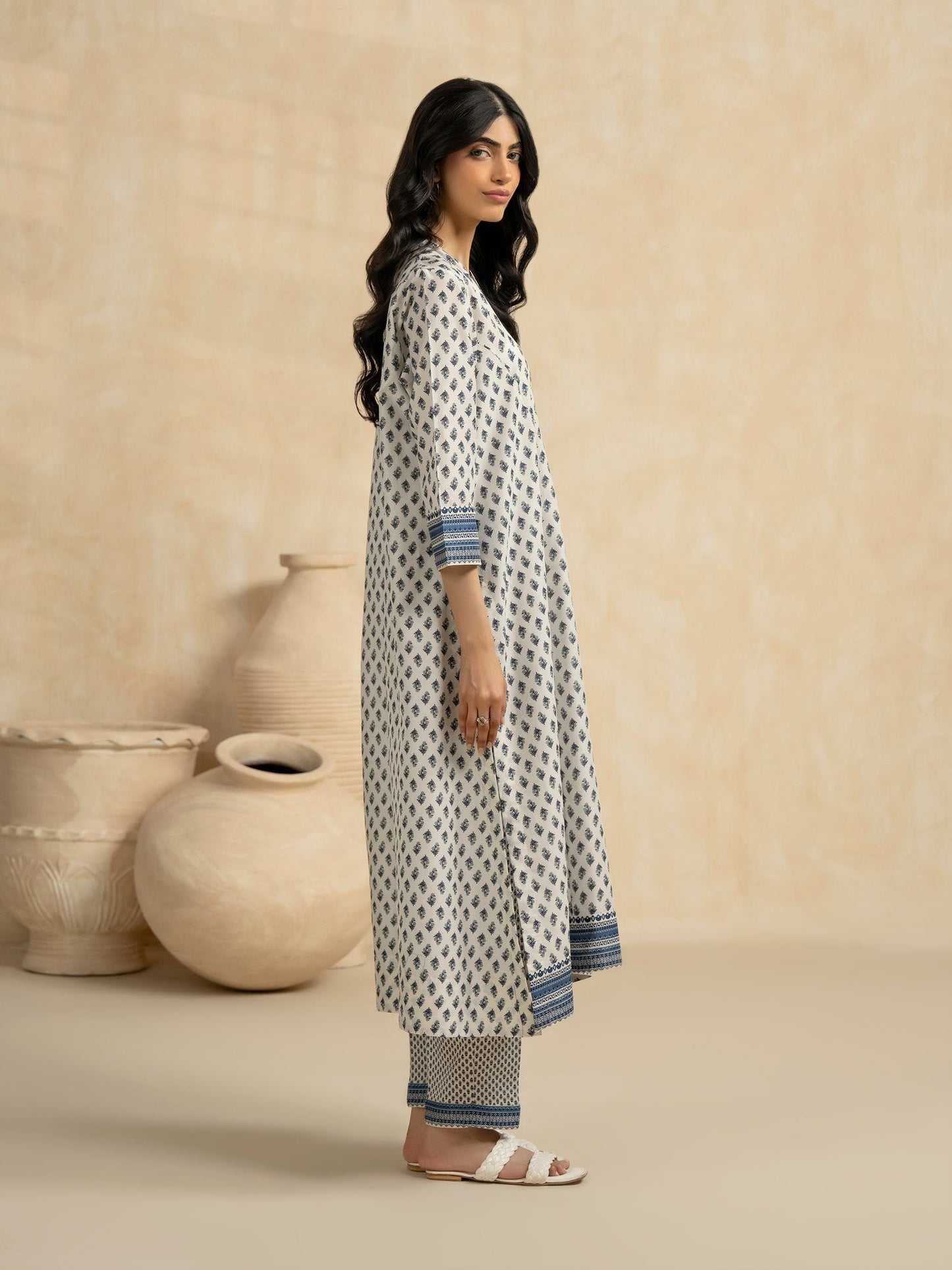 2 Piece Lawn Suit-Printed (Pret)