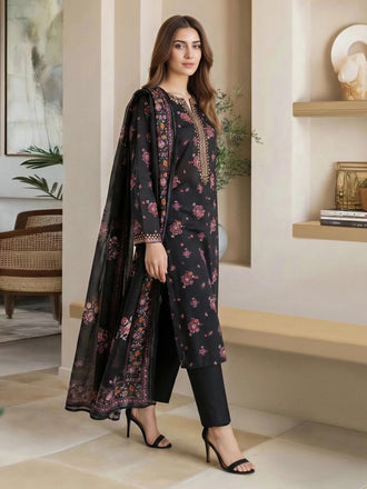 2-piece-lawn-suit--embroidered-(pret)