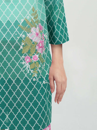 2-piece-lawn-suit--embroidered-(pret)