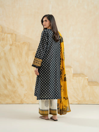 3-piece-lawn-suit-embroidered-(pret)