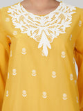 2-piece-lawn-suit--embroidered-(pret)