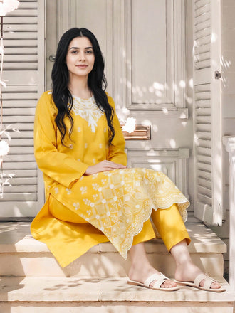 2-piece-lawn-suit--embroidered-(pret)