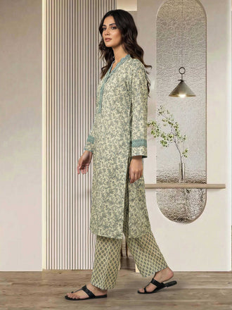 2-piece-silk-suit--embroidered-(pret)