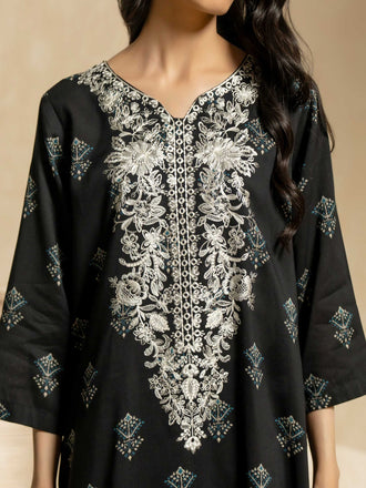 2-piece-lawn-suit-embroidered-(pret)