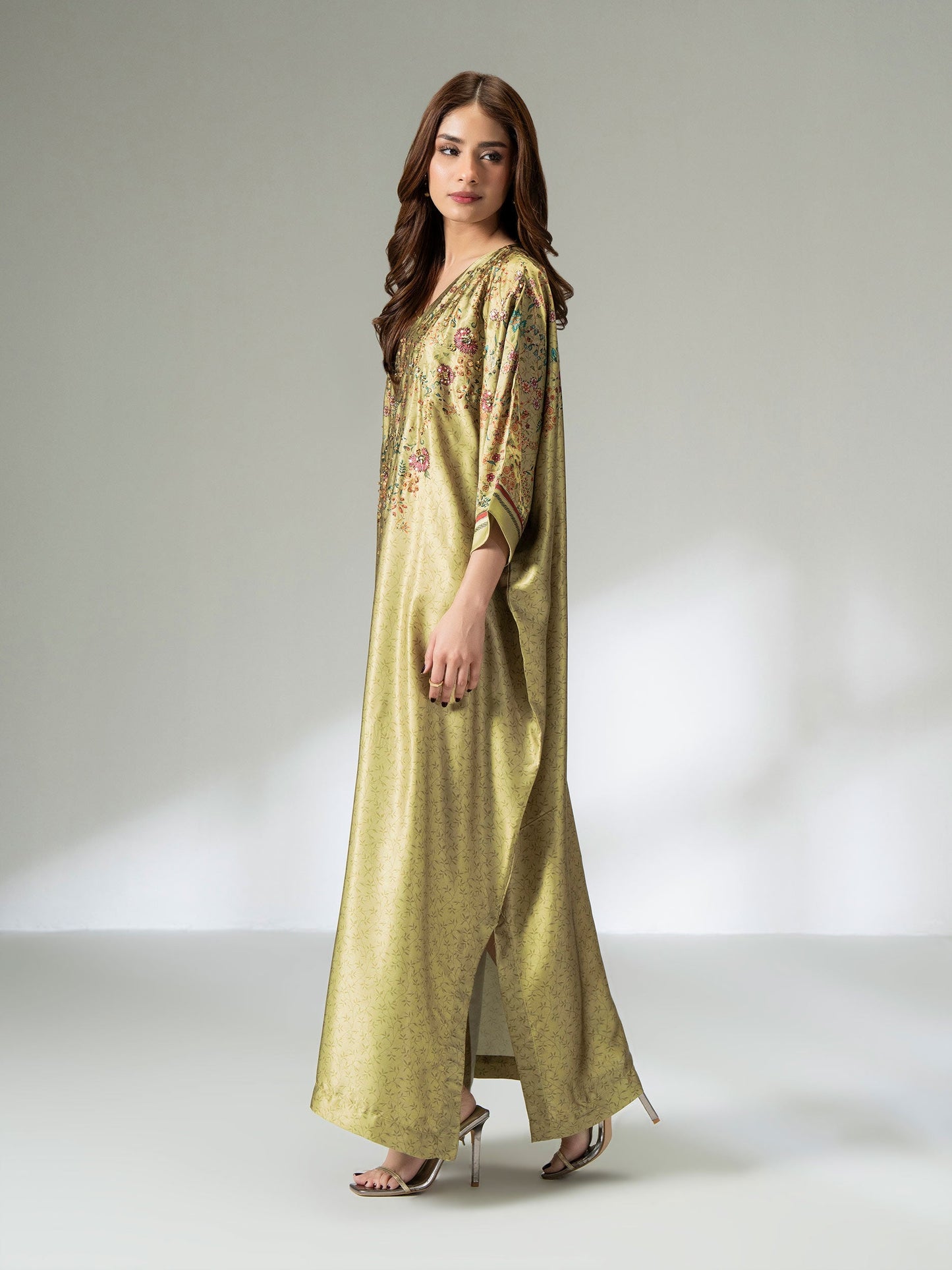 Silk Kaftan (Pret)