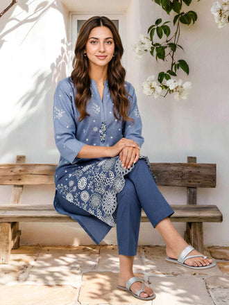 2-piece-lawn-suit--embroidered-(pret)