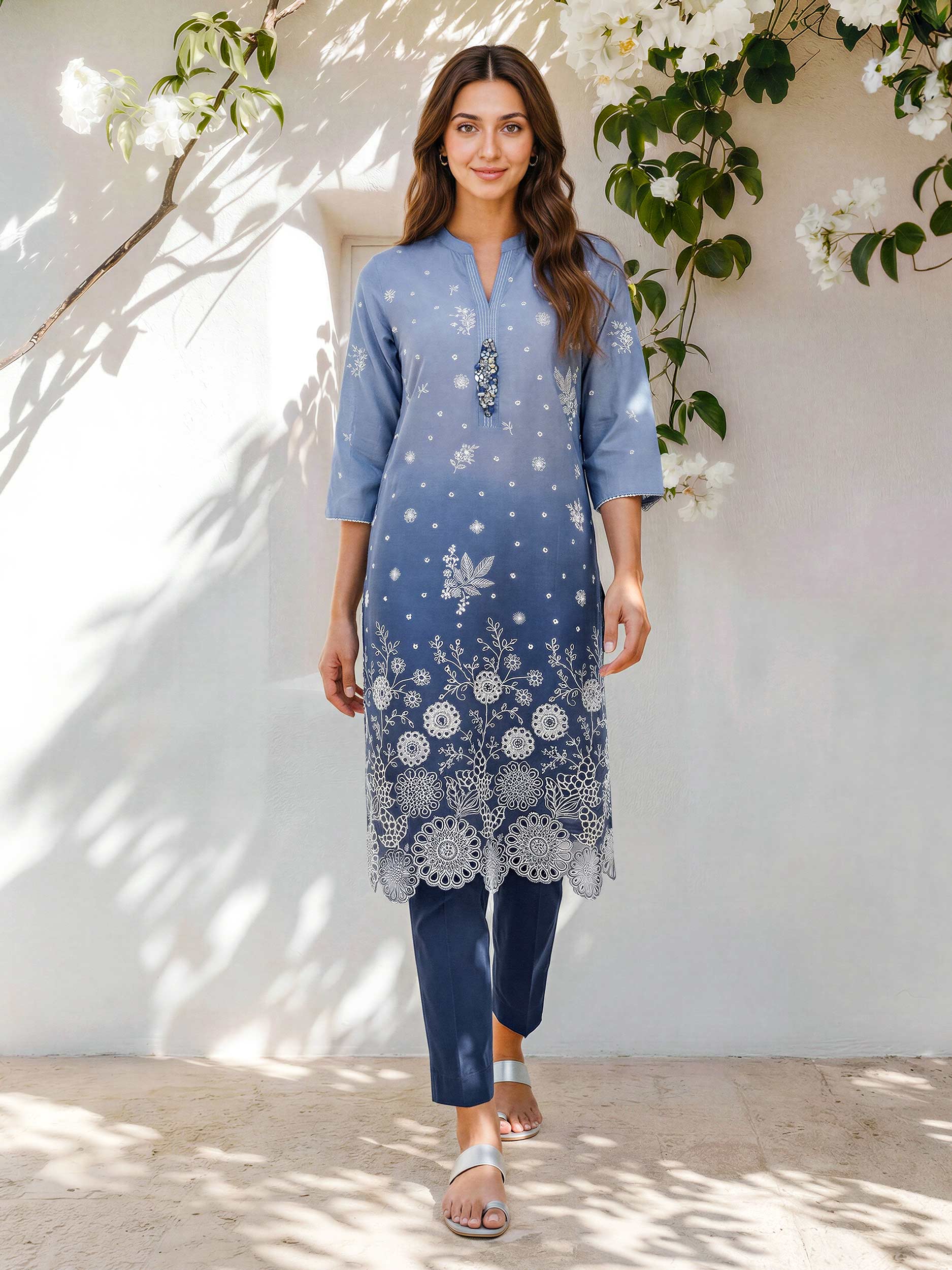 2-piece-lawn-suit--embroidered-(pret)