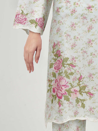 2-piece-lawn-suit--embroidered-(pret)