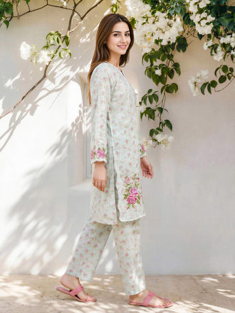 2-piece-lawn-suit--embroidered-(pret)