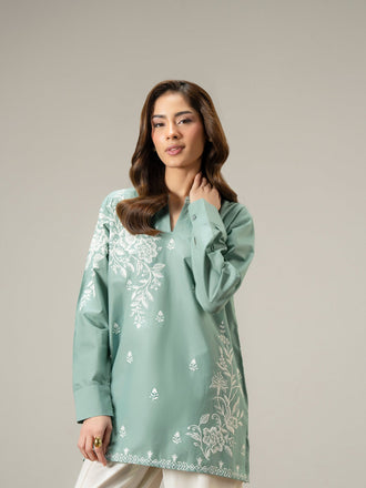 cambric-kurti-embroidered-(pret)
