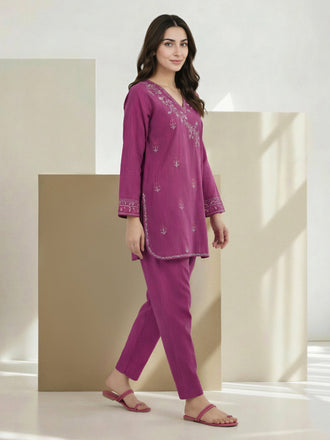 2-piece-yarn-dyed-suit--embroidered-(pret)