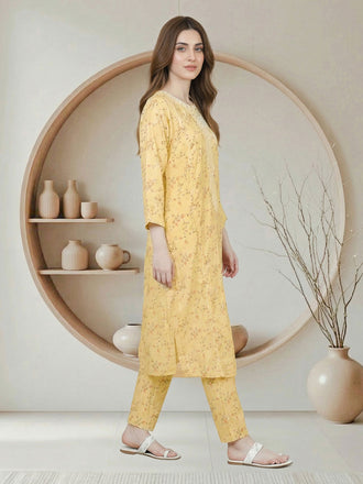 2-piece-silk-suit--embroidered-(pret)