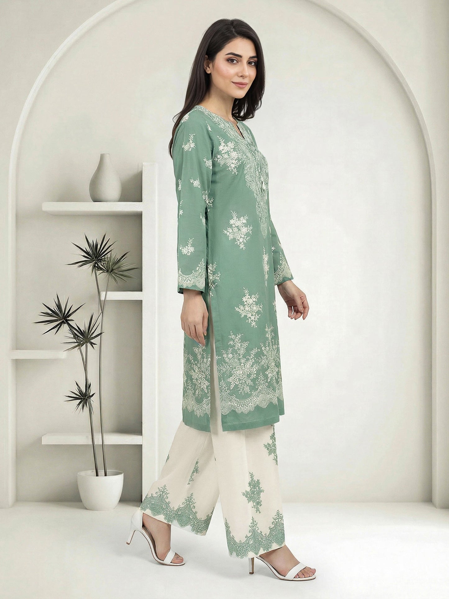 2 Piece Cambric Suit (Pret)