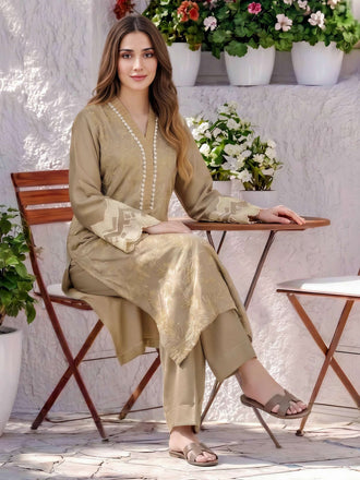 2-piece-silk-suit--embroidered-(pret)