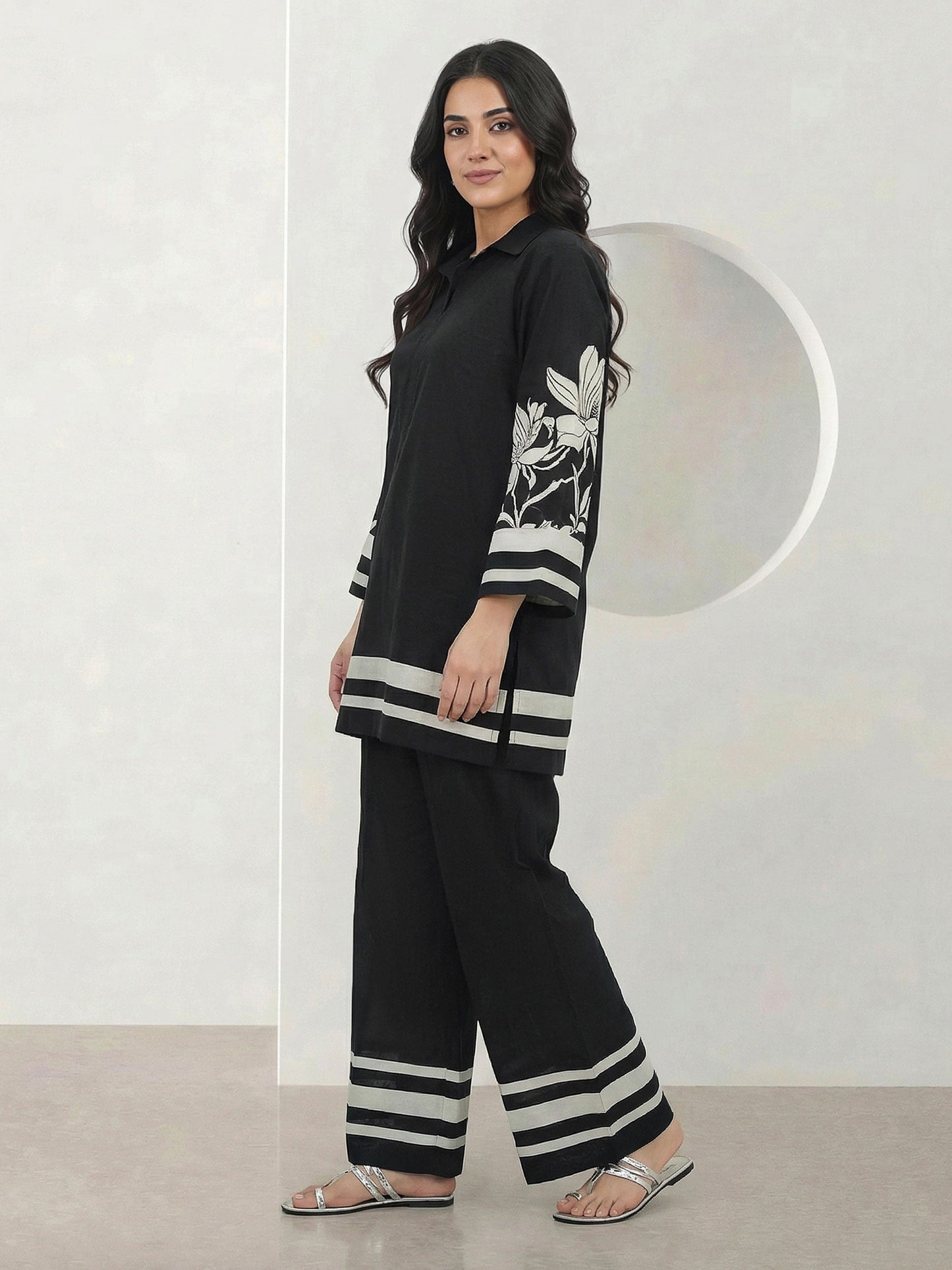 Cambric Co-ord Set- Embroidered