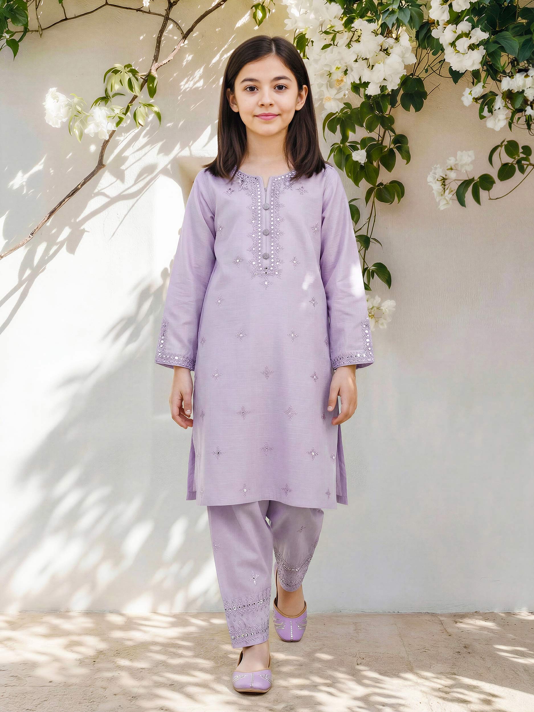 2-piece-lawn-suit--embroidered-(pret)